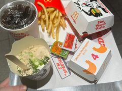 -麦当劳(四平路店)