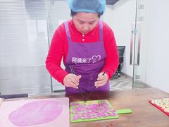 -阿姨来了月嫂服务中心(徐汇店)