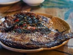 香茅草烤鱼-纳兰傣雀傣味餐厅
