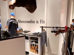 -Abercrombie&Fitch(德基广场店)