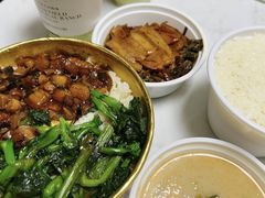 -老乡鸡(亳州路天庆大厦店)