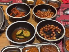 -青瓦炭韩潮烤肉(花园道店)