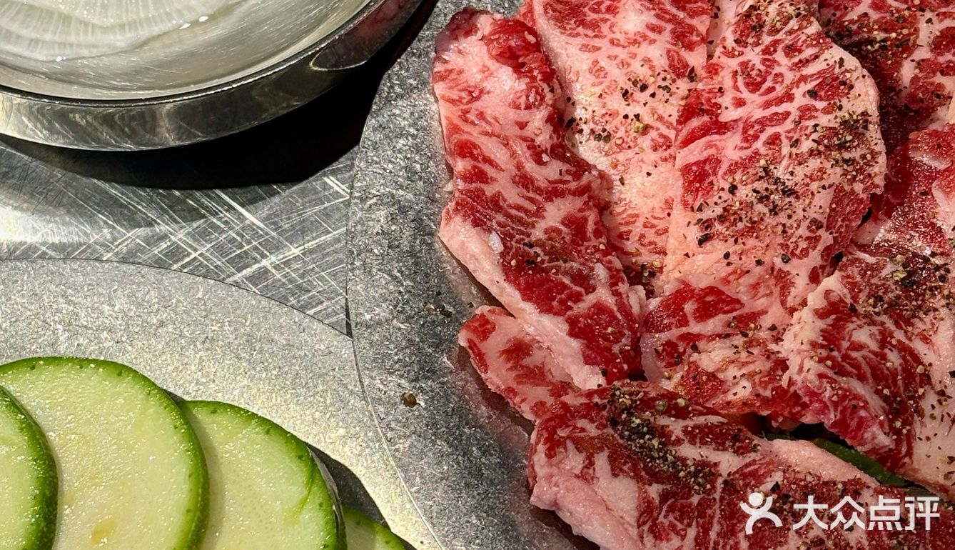 武汉首家山葵烤肉，圣诞🎄约会首选哦！
