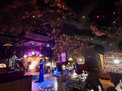 -树下时尚餐厅(翠园街店)