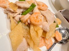 -鲁菜根·泰安菜(万达店)