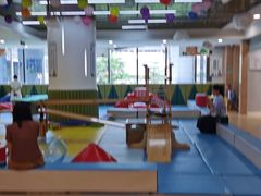 -亲亲袋鼠托育早教·思维专注力·棕熊英语(鼓楼恒力城店)