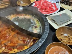 -宽板凳老灶火锅(簋街店)