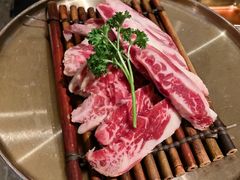 -草家酱蟹炭火烤肉店(珲春南路一店)