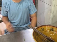 -花溪牛肉粉(八鸽岩店)
