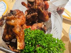 -街角等你.大连海鲜烧烤.经典铁板海鲜串(西安路店)