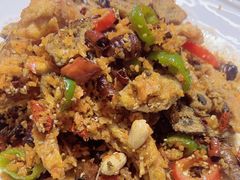 -老码头黑皮肘子锅包肉(赣水路店)