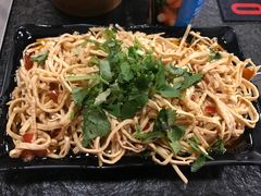 -長壹旋转烤吧 农家鸡火锅