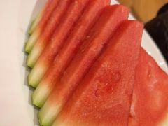 -帅巴人舅母子腊蹄民俗村