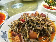 红烧肉-将就吃农家特色土菜馆