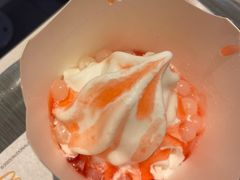 西瓜爆珠风味麦旋风-麦当劳(北沙滩店)