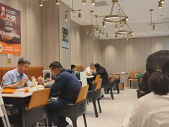 -德元兰州纯汤牛肉面(龙阳路店)