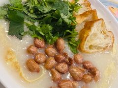 荔湾艇仔粥-点都德(华强北店)