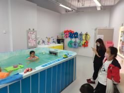 -海豚湾婴儿游泳(塘沽店)