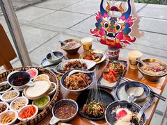 -包整·丝娃娃(一览甲秀楼风景店)