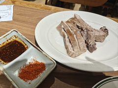 手抓羊肉腿肉-贯贯吉·清真餐厅(浙江中路店)