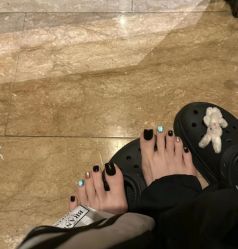 -七月美睫 美甲