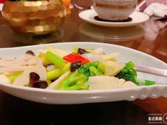 -彩丰楼·中餐厅(国家会展中心上海洲际店)