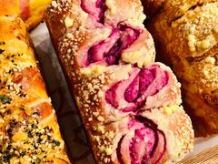 紫薯厚烧吐司-丁香西饼屋(桂林路店)