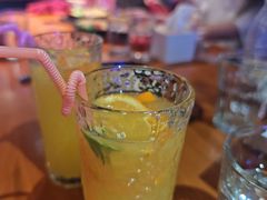 -豪客嘉族·麦尼顿西餐厅(乐福天下店)