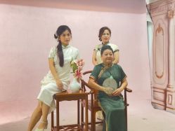 -时光纪亲子全家福照相馆(静安店母女写真父母纪念照)