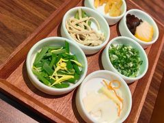 -良米山·云南野生菌过桥米线(上海首店)