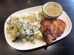 菜饭配猪排-五芳齋(云南南路店)