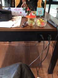 -PE SALON