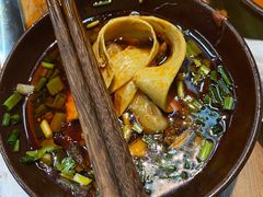 -老街·稳拈老火锅(海椒市店)