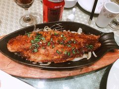 -老街坊美食汇(玉兰大街店)