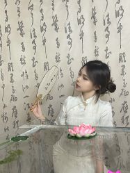 -一揽芳华汉服旗袍体验馆(拙政园店)