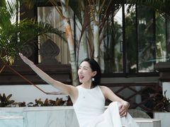 -芭黎人江景轻奢酒店(告庄西双景星光夜市店)