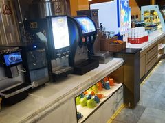 -舜耕山庄四时万和自助餐厅