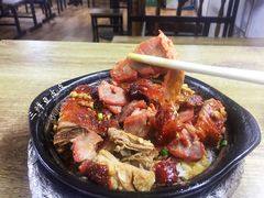 烧鹅叉烧双拼饭-煲煲香快餐(南京路店)
