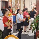 佛山路光头蟹打卡