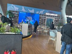 -抱抱地球咖啡馆(国家海洋博物馆店)