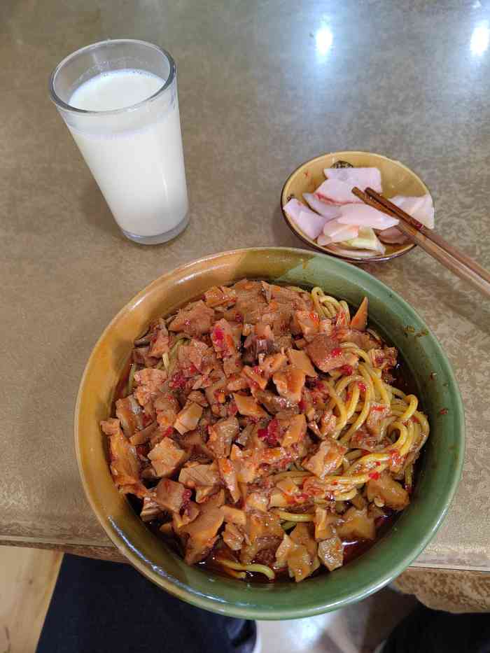 尹荞面-"他家的面勺子特别好吃,笋子和肉非常香,鸭."-大众点评移动版