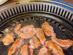 -豚豚猪村烤肉·韩国烤肉(总店)
