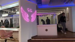 -BULB STUDIO 巴柏明星发型工作室