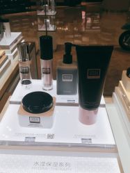 -奥伦纳素Erno Laszlo