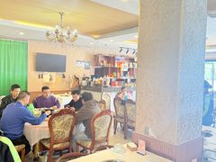-鲁朗纳麦石锅鸡庄园
