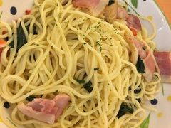 菠菜烟肉辣汁香蒜意利粉-萨莉亚意式餐厅(粉岭联和墟马适路店)
