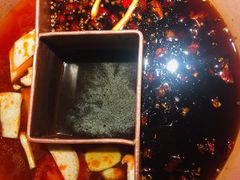 番茄鸳鸯锅-雾漫川城重庆火锅(上和商业广场店)