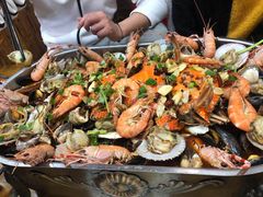 -老东镇啤酒屋海鲜加工·蒸汽海鲜·海鲜烧烤(台东店)