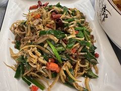 -蔼若春.传承三十年云南菜(金碧公园店)