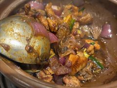 -胡须佬鸡煲四季火锅店(石厦西村直营店)
